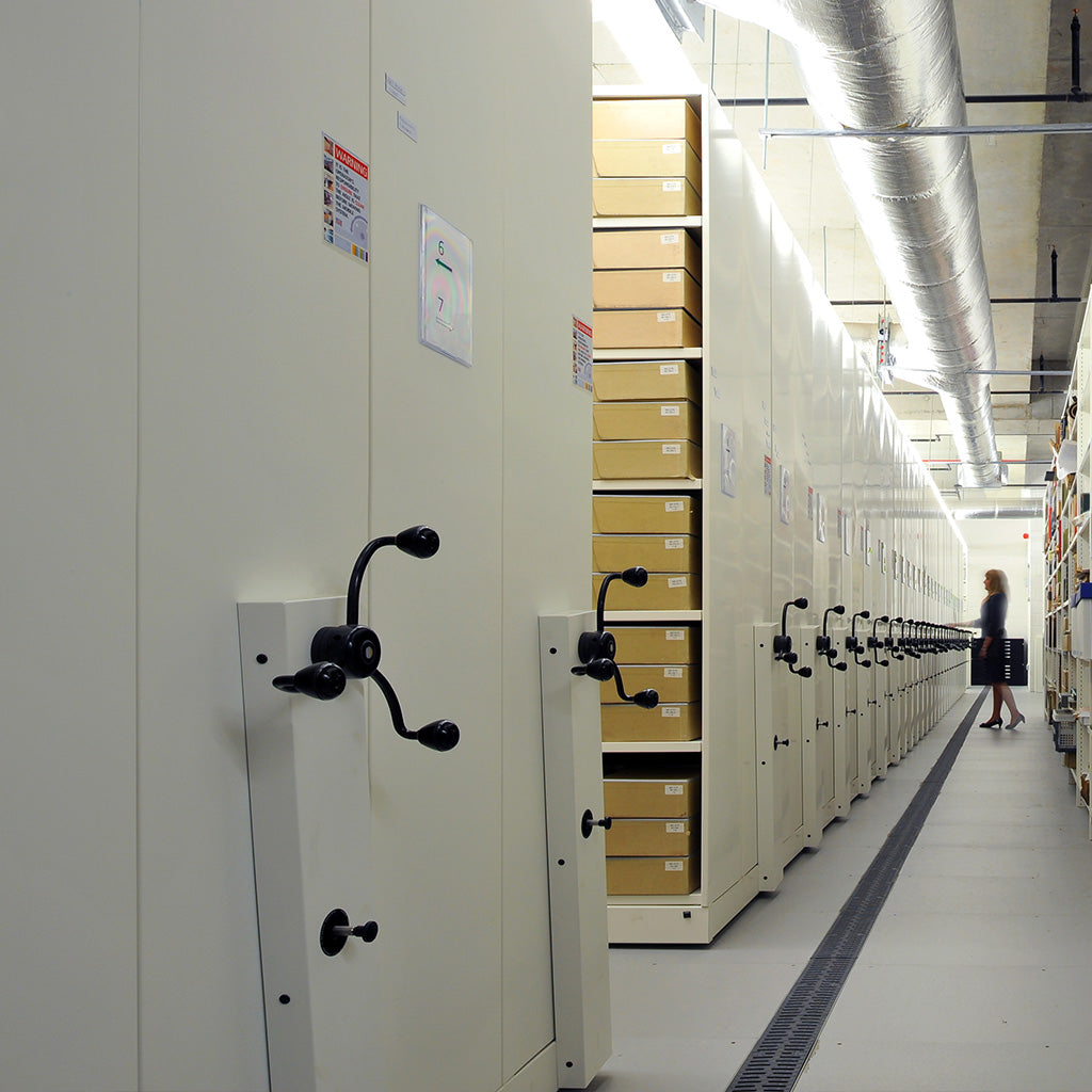 When to Switch from Static to Mobile Shelving